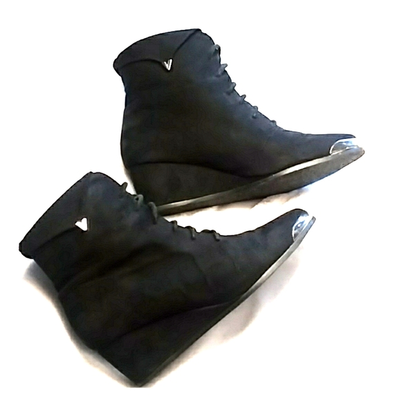 Hot in Hollywood Shoes - Hot in Hollywood